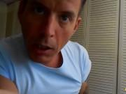 Hunk Jeff Drizzle Got His Cock Throbbing During Foot Play 14/16