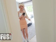 MOFOS - Hot Lulu Chu Asks Scott Nails To Take Sexy Flirty Pictures Of Her & Send Them To Her BF 1/16