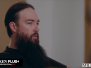 VIXENPLUS Rich Housewife rides black cock 1/16