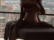 Ella no sabia que un masaje con final feliz se podia hacer a una chica 7/16