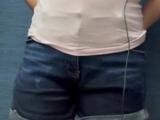 clit for brains pet wets herself - Screenshot 14 of 16 - Submissive