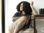 A coffee & a creamy pussy, good way to start the day 1/16