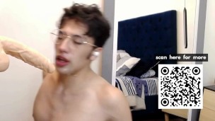 antonydangelo from live jasmin sucking so deep and nasty