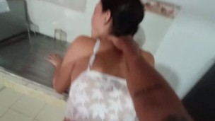 estoy muy Cachondo y no logro como decirle a mi hermanastra que quiero follarmela