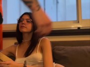 encontré a mi compañera de piso leyendo y me entretuve con su garganta 1/16