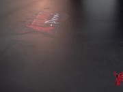 Hombre arrecho pide una puta por delivery con grandes senos 2/16