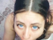 Minha linda vizinha veio na minha casa depois do serviço e mamou minha piroca grossa, gozada na boca 5/16