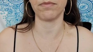 How I Spot a Viewer in Public