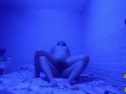 chaparrita nalgona cabalgando como una puta - Emily Sex Queen