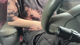 this ftm has a loud whimpering orgasm in a parking lot
