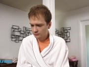 REALITYJUNKIES - Aila Donovan Gives Her Favorite Student Alex Jett A Massage On His Dick 2/16