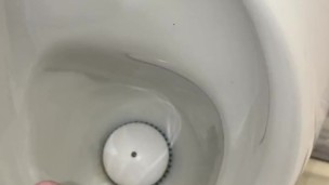 Desperate pee in public toilet 😩