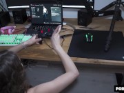 FUCKED ON STREAM - She Finally Did Some Good Content - Princess Alice 16/16