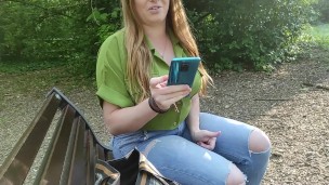 Je me suis fait baiser par un inconnu rencontré dans un parc public et j'ai joui fort !