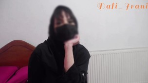 منشی فضول بعد از کلی سوال پرسیدن از رئیسش راجب زنش،سعی میکنه رئیسش تحریک کنه و...(مکالمه فارسی)