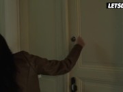 Tight Babe Dominica Phoenix Fucked By Stranger On Vacation - LETSDOEIT 1/16