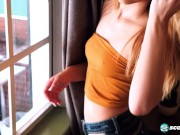 Scarlett Fall Shows Off Her Body 7/16