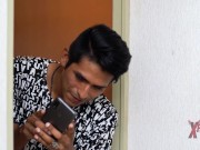 Peruana madura y sumisa es cogida por joven peruano y la azota rico contra el sillón 6/16