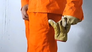 road worker jerks off and cums a big load after a nap