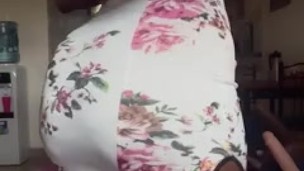 Sexy Black Girl With Big BOOBS Big Ass Seducing daddy(full video in Myclub-link on my Ig)