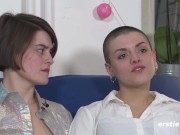 Ersties - Tumpie und Luna lecken sich gegenseitig zum Höhepunkt 5/16