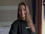 Er fickt mich in El Arenal, Mallorca. Das Zimmermädchen stört uns, doch er fickt mich weiter. Vlog 4/16