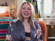 Ersties - Lesemaus Nelio macht es sich mit ihren Fingern, bis sie kommt 14/16