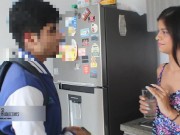 Madrastra Brithany deja que su hijastro la folle duro como recompensa por sus buenas calificaciones 1/16