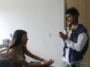 Madrastra Brithany deja que su hijastro la folle duro como recompensa por sus buenas calificaciones 2/16