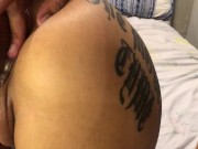 Minha vizinha adora me visitar de calcinha vermelha 10/16