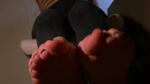 College Girl in Tight Jeans Gives Best Footjob - Ava Brooke