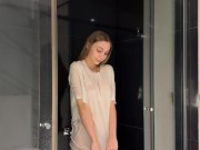 Transparent clothes dry vs wet 14/16