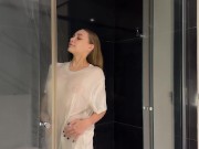 Transparent clothes dry vs wet 6/16