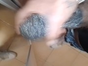 Enorme pisciata con mega sega ed enorme sborrata con i calzini della  5/16