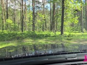 Polska prostytutka sprzedaje swoje ciało w lesie. Czy korzystając z jej usług jej pomagasz? 7/16