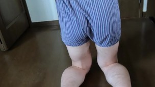 Exhibitionist Japanese man kneels in front of the camera, shakes his anus and masturbates.