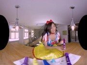 Reality Lovers - Big Boobs Hot Babe Loves Having Her Pussy Filled! 1/16