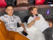 SEXO SERVICIO AL CUARTO, FOLLADA HARDCORE A MUCAMA ENTRE MI HERMANASTRO Y YO A CAMBIO DE DINERO 2/16