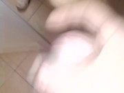 Mi sego pensando alla mia figliastra ,con tanta sborra sullo specchio 10/16