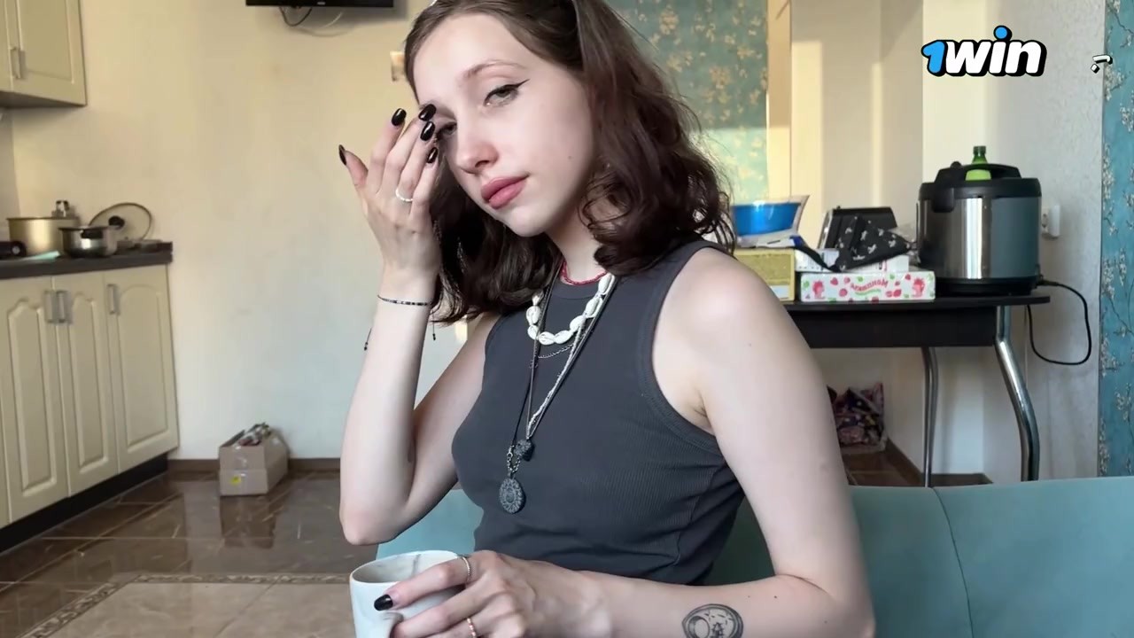 Met a Ukrainian schoolgirl on the street and fucked her on the same day