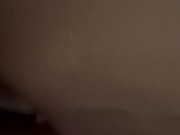 La vecina me pide que le rompa el culo y grita de placer