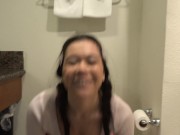 GFE session on a date with amateur spinner Brianna Arson blowjob in the open 2/16