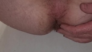 NZ Kiwi Bear squirts water out of his ass