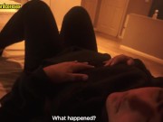 mi hermanastro entra a mi cuarto y se de que mis se van y hace e me coma su verga 3/16