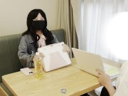 自习室的秘密，偷偷钻在桌子下口交 1/16