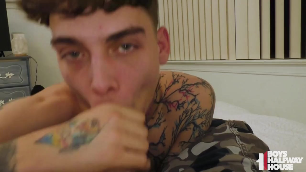 Straight Cum Dump Teen Sucks Daddy's Big Dick POV - 無料セックスビデオ - RedTube