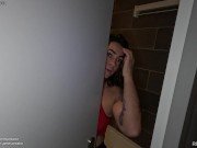 Une Française Au Gros Cul Trompe Son Mec, Chopée En Train De Se Masturber Et Défoncée Par Son Coloc 11/16