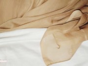 Ngentot cewek cantik jilbab muslimah tanpa kondom. Dia tak mau lepas hijab saat ngentot 14/16