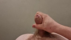Long version - White Kiwi Bear from NZ wanks and shoots cum - POV