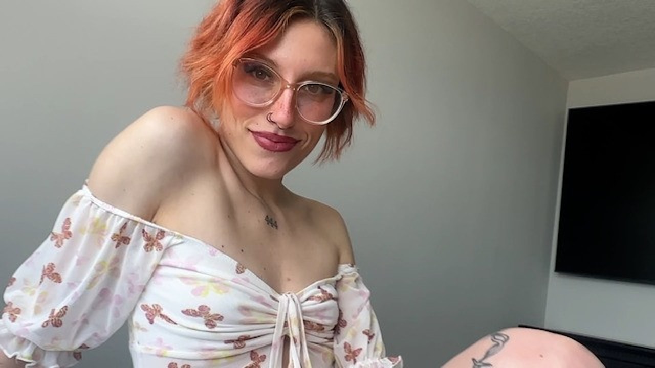 Horny Babysitter Wants Sex ~ Elle Marz ~ Householdhold Fantasy ~ Scott Stark - 無料セックスビデオ - RedTube